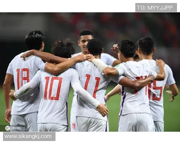 把同学们的梦想变为现实让他们在绿茵场上闪耀成为足球明星的奇妙旅程